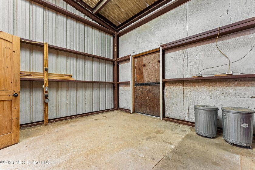 Welcome to 748 Bluegoose Road in Sarah MS, where rustic - photo 38