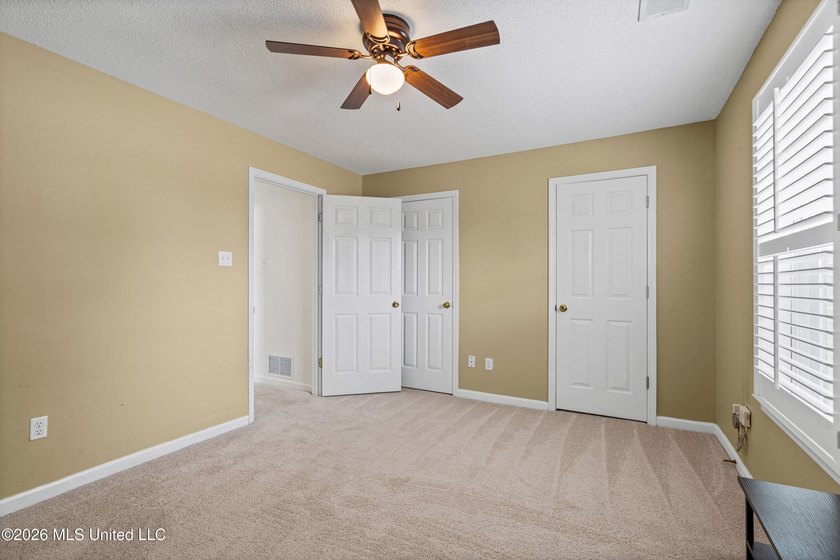 A Move-In Ready Gem in Pinehurst! This well-maintained 3-bedroom - photo 22