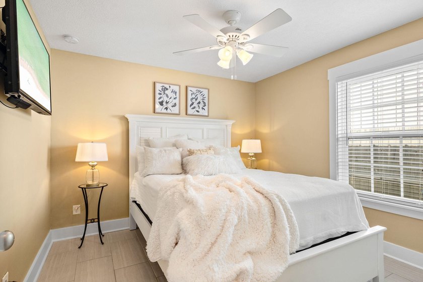 This well-located 3-bedroom, 2-bathroom home on the highly - photo 30