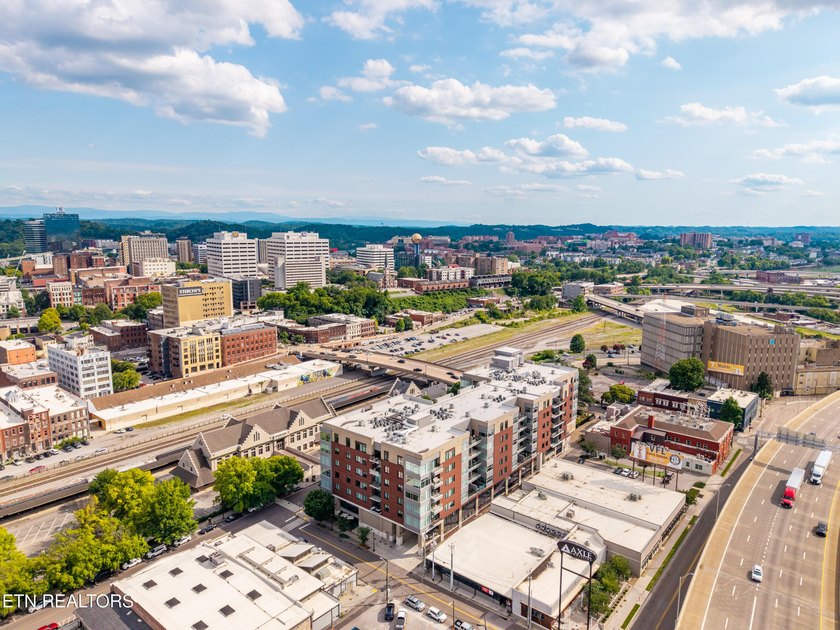 Live in the heart of downtown Knoxville at Regas Square! This - photo 43