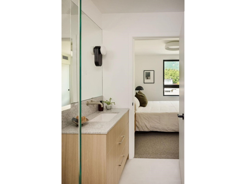 Noven One is six four-level townhomes in downtown Squamish - photo 22
