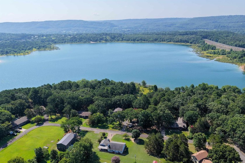 GREAT LAKEFRONT PROPERTY ON GREERS FERRY LAKE! Don't miss this - photo 41