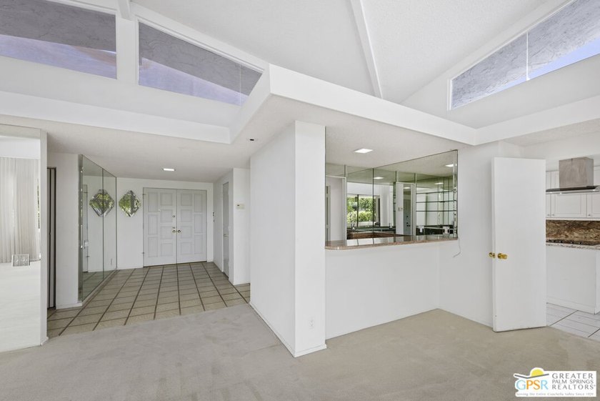 Experience Mid-Century Modern Living in Canyon Estates! This - photo 10