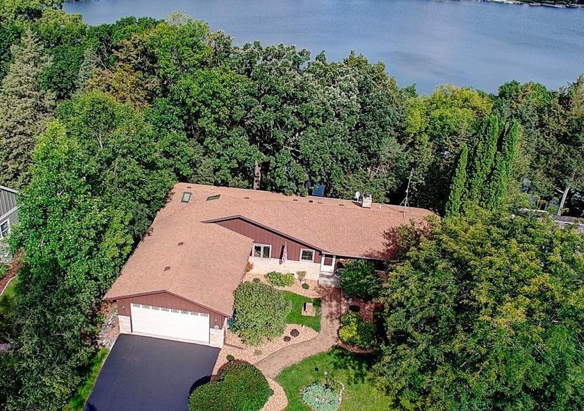 Watch gorgeous sunsets over 100' sand frontage on exclusive and - photo 5