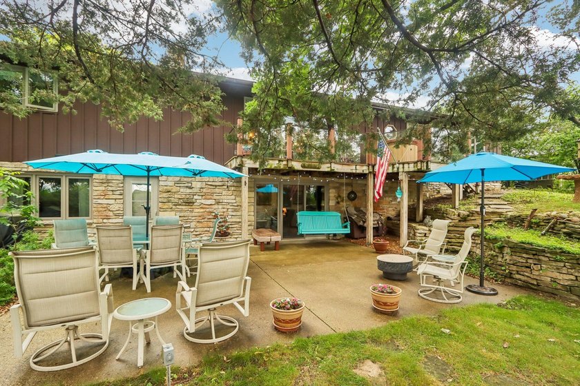 Watch gorgeous sunsets over 100' sand frontage on exclusive and - photo 6