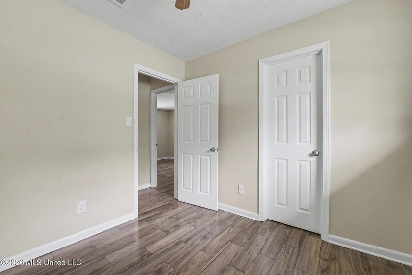 Welcome to this charming 3-bedroom, 2-bath home offering - photo 14