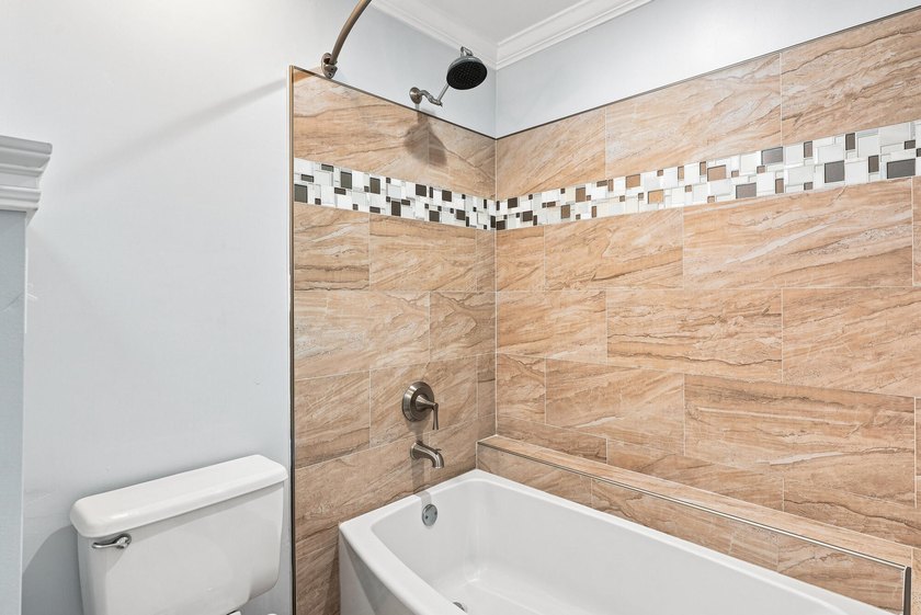 There is an unmistakable ease to life at 8857 Baypine Drive - photo 28