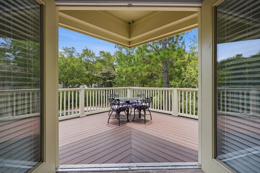 There is an unmistakable ease to life at 8857 Baypine Drive - photo 30