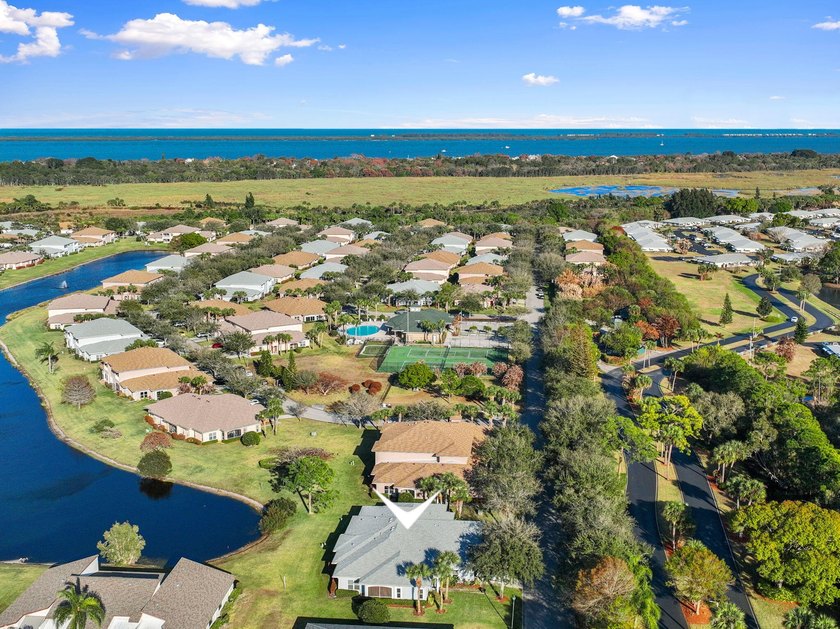 Meticulously maintained and truly move-in ready, this - photo 9