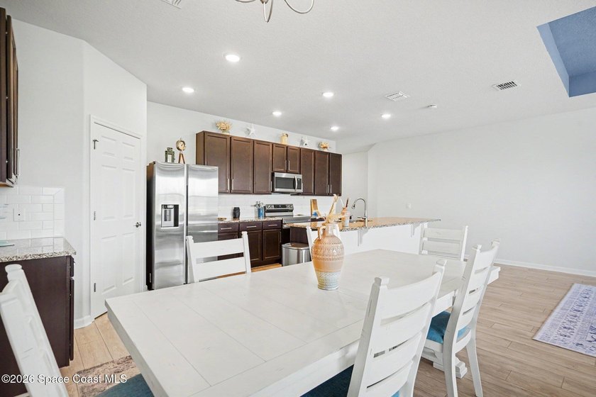 Better than new and move-in ready! This beautifully maintained - photo 14