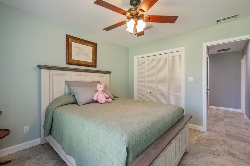 Welcome to 201 Yacht Club Dr. Discover a truly exceptional home - photo 27