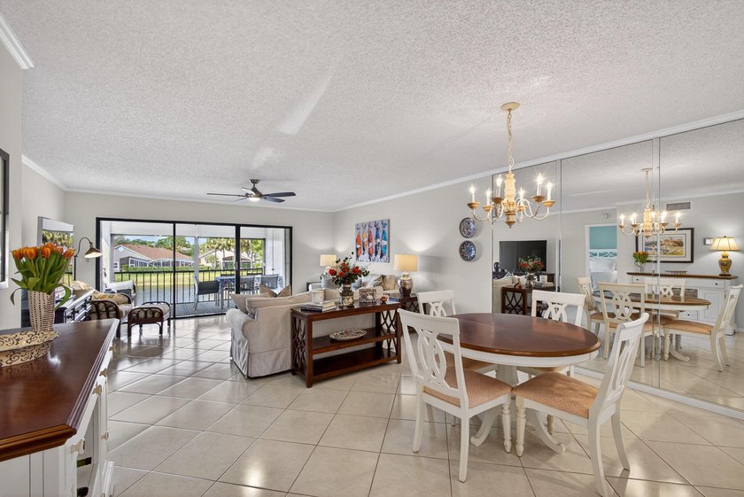 Beautifully updated 2-bedroom, 2-bath second-floor condo - photo 8