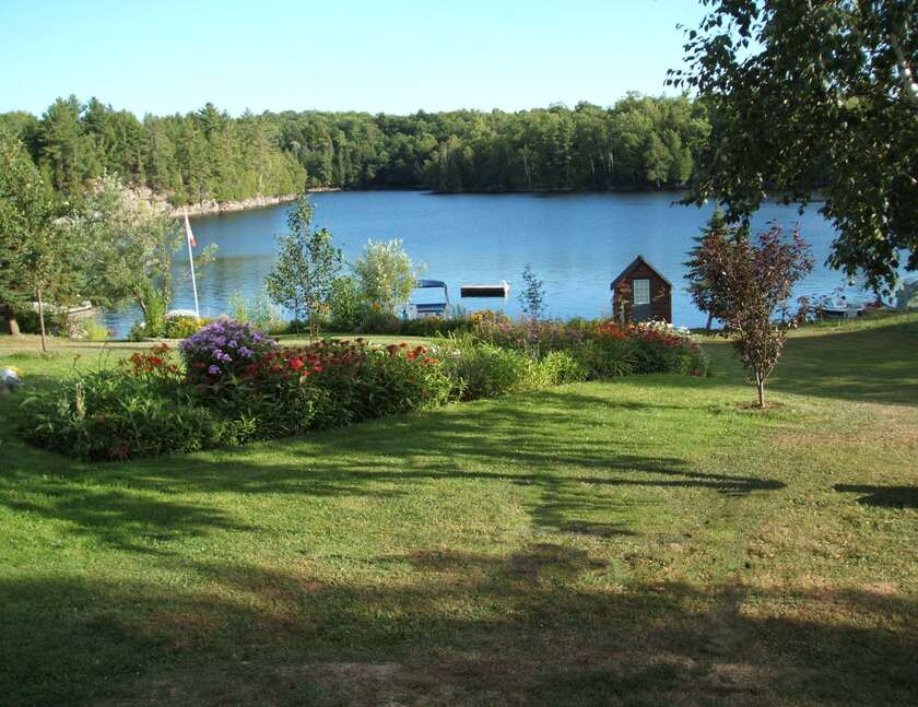 10 Lakeside Dr, Mckellar, Ontario P2A 0B4, 3706591