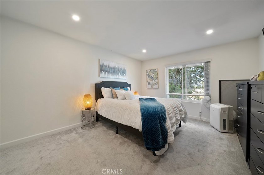 Welcome to Unit #6 updated upstairs condo in the heart of - photo 21