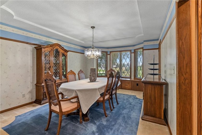 Rarely does a property combine custom English Tudor character - photo 11