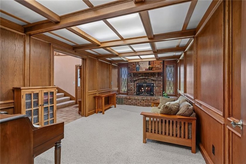 Rarely does a property combine custom English Tudor character - photo 18
