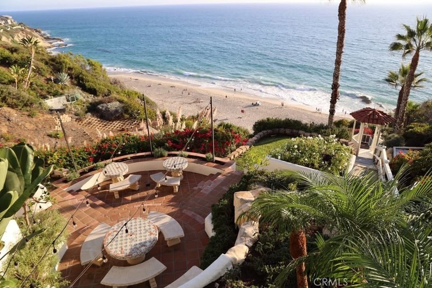 Available for the month of August: a quintessential secluded - photo 42
