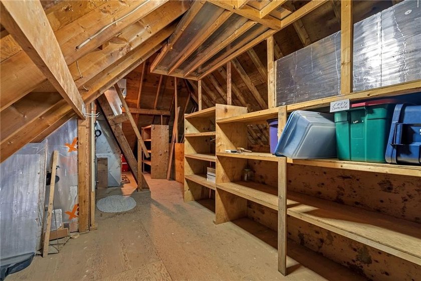 Rarely does a property combine custom English Tudor character - photo 44