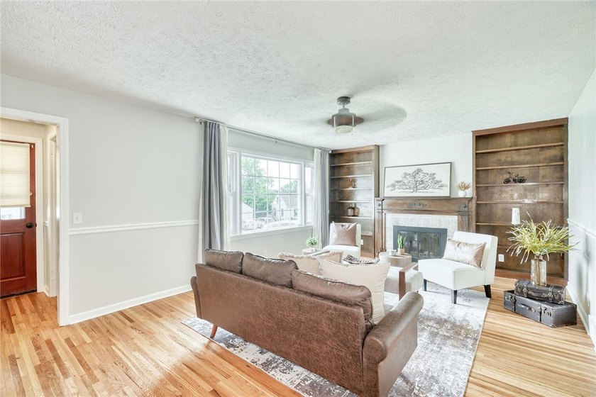 Welcome home to this beautifully updated 3-bedroom ranch nestled - photo 19
