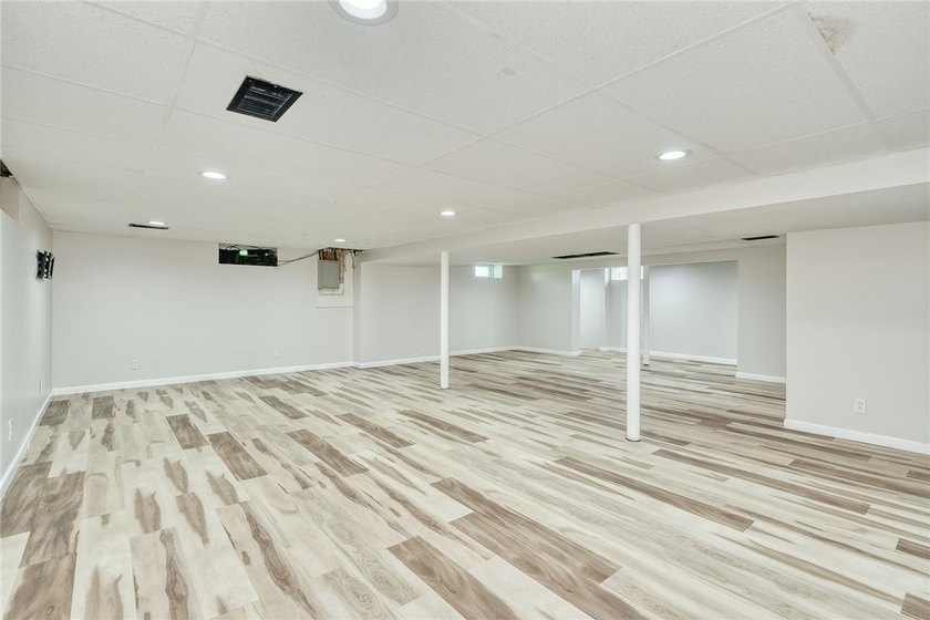 Welcome home to this beautifully updated 3-bedroom ranch nestled - photo 33
