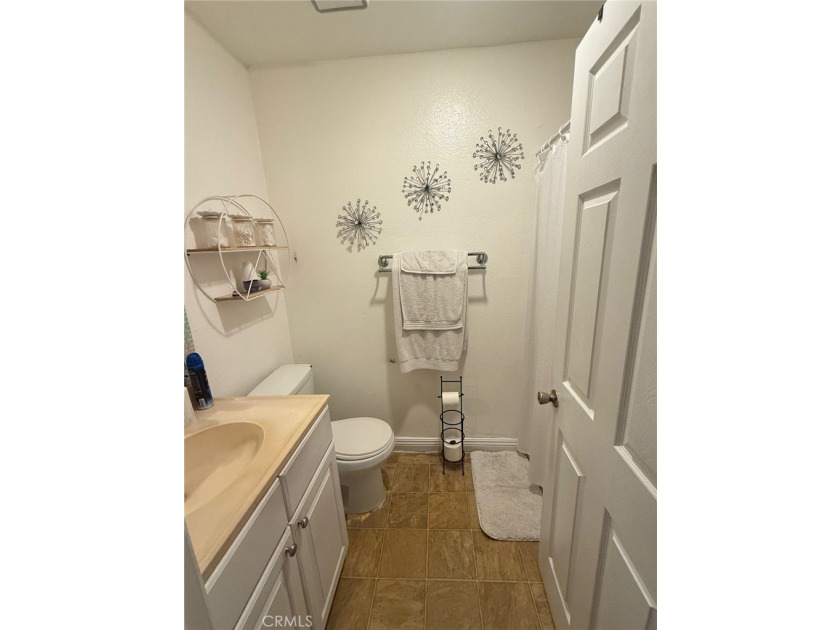 2 bedroom and 2 bath condominium at the Spectrum in the heart of - photo 2