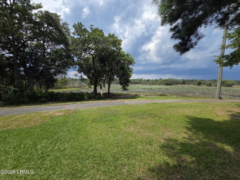 Front and back water views! This beautifully maintained - photo 26