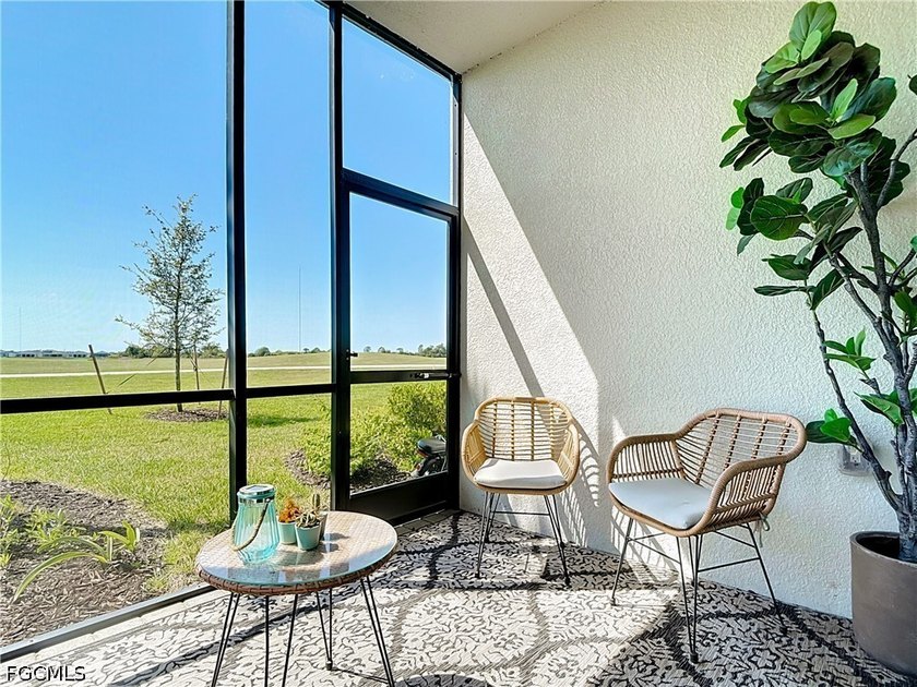 Experience effortless Florida living in this beautifully - photo 12