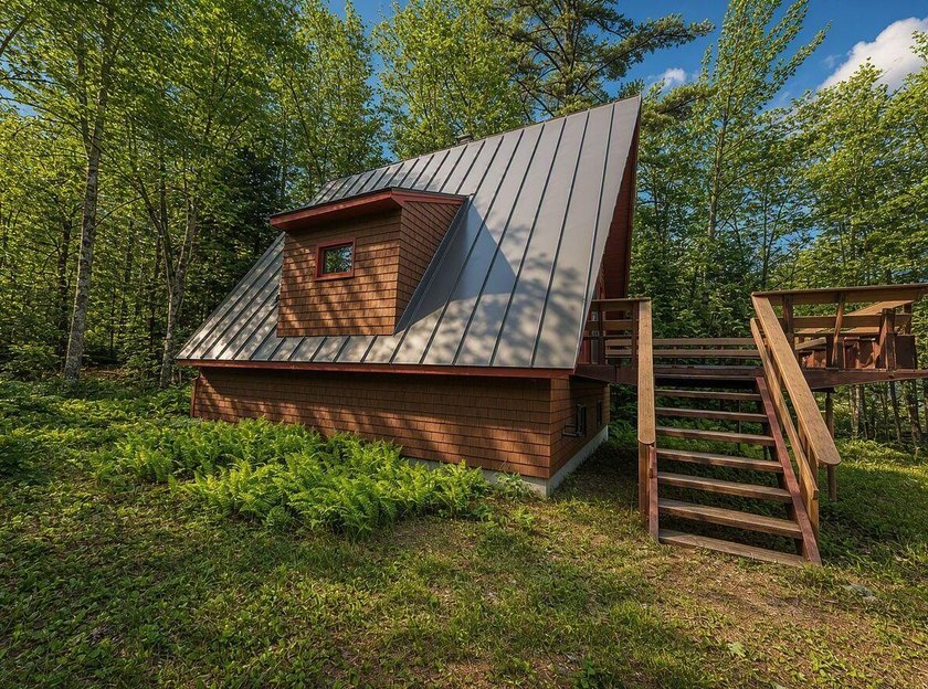A true Washington Pond gem: owned waterfront, deep-water access - photo 3