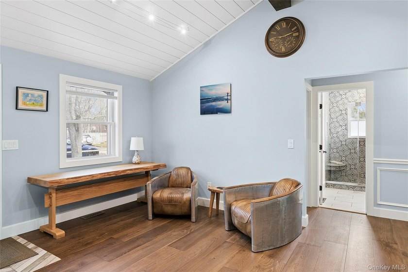 Welcome to 24 Woodridge Road, where old and new world - photo 6
