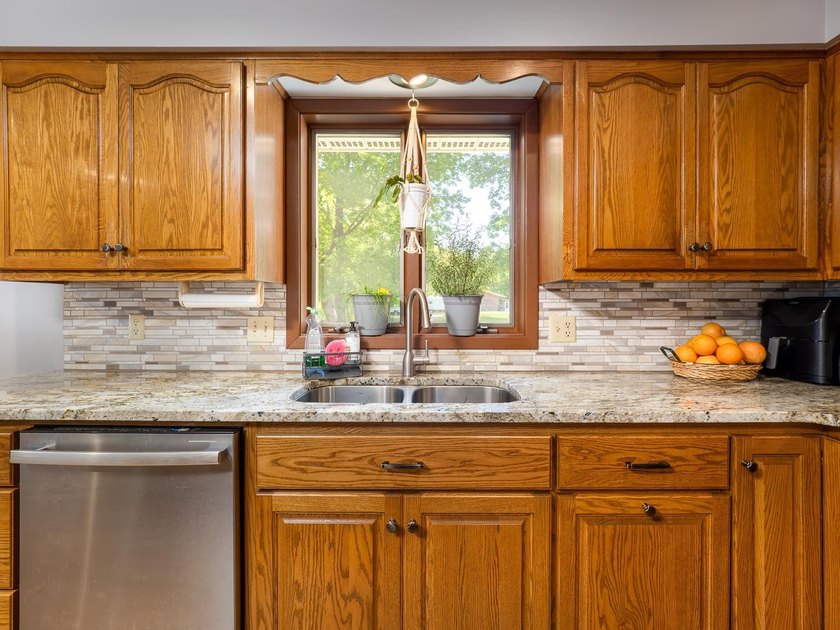 Discover tranquility in the Heart of the Lakes! Situated on a - photo 12