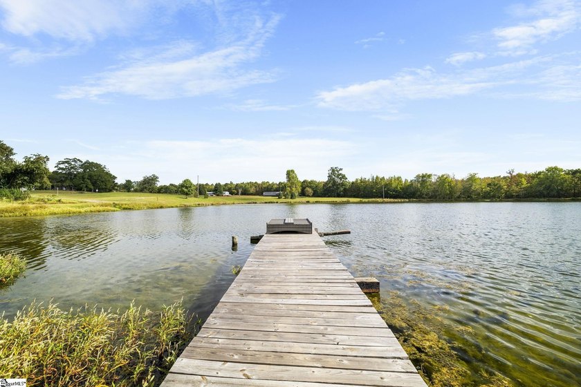 A rare opportunity for multi-generational living on 17 - photo 13
