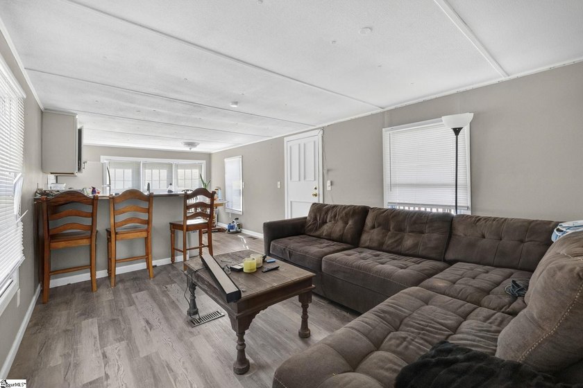 A rare opportunity for multi-generational living on 17 - photo 27