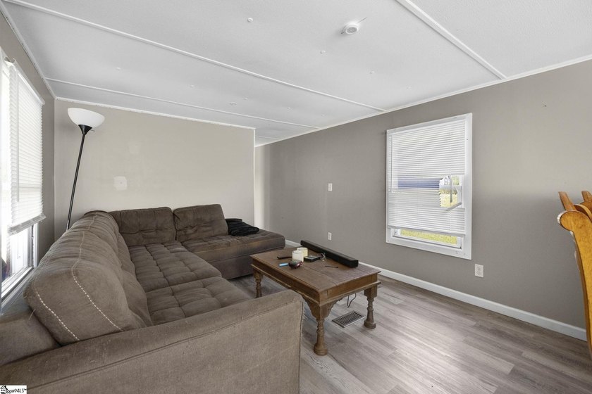 A rare opportunity for multi-generational living on 17 - photo 28