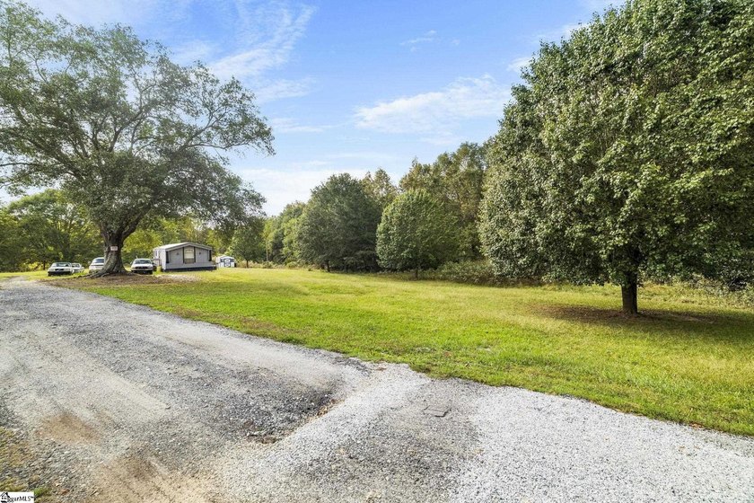 A rare opportunity for multi-generational living on 17 - photo 34
