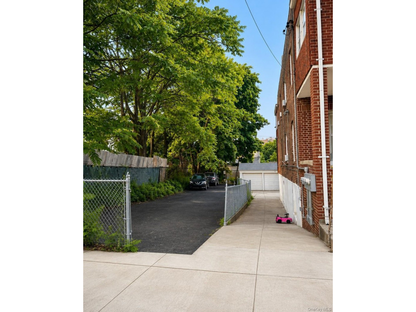 Double-track value: Keep the existing cash-flowing 3-family - photo 10