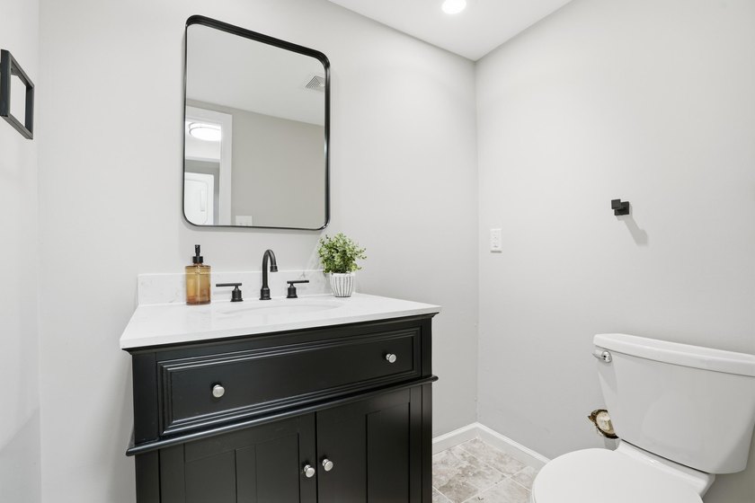 Welcome home to your newly updated 3 bedroom townhouse. What's - photo 17