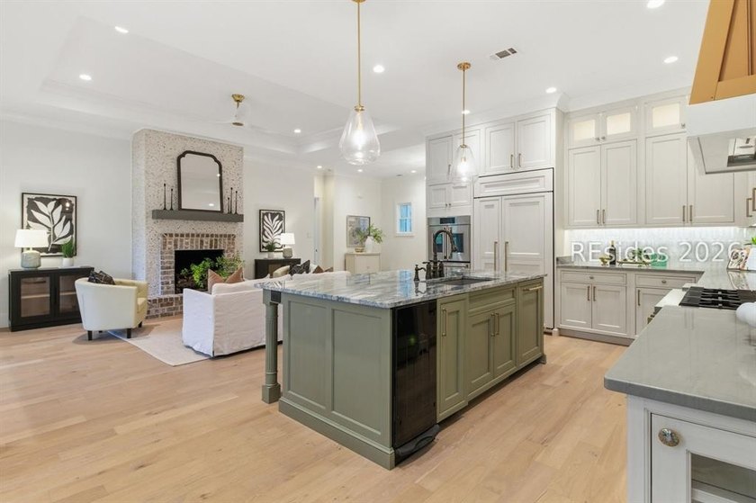 Looking for timeless luxury in a quiet, serene neighborhood that - photo 13