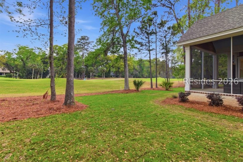 Looking for timeless luxury in a quiet, serene neighborhood that - photo 20