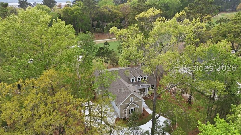 Looking for timeless luxury in a quiet, serene neighborhood that - photo 24