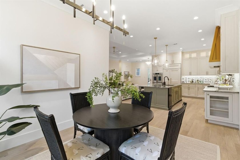 Looking for timeless luxury in a quiet, serene neighborhood that - photo 39