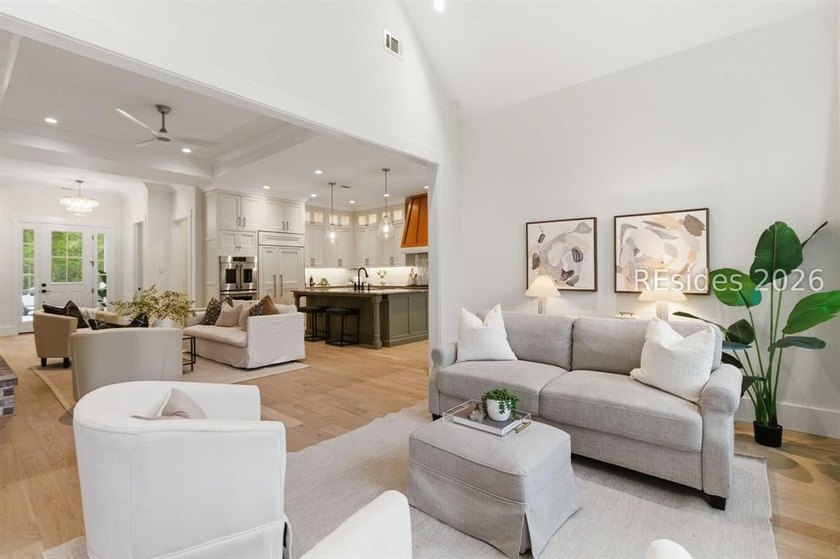 Looking for timeless luxury in a quiet, serene neighborhood that - photo 41