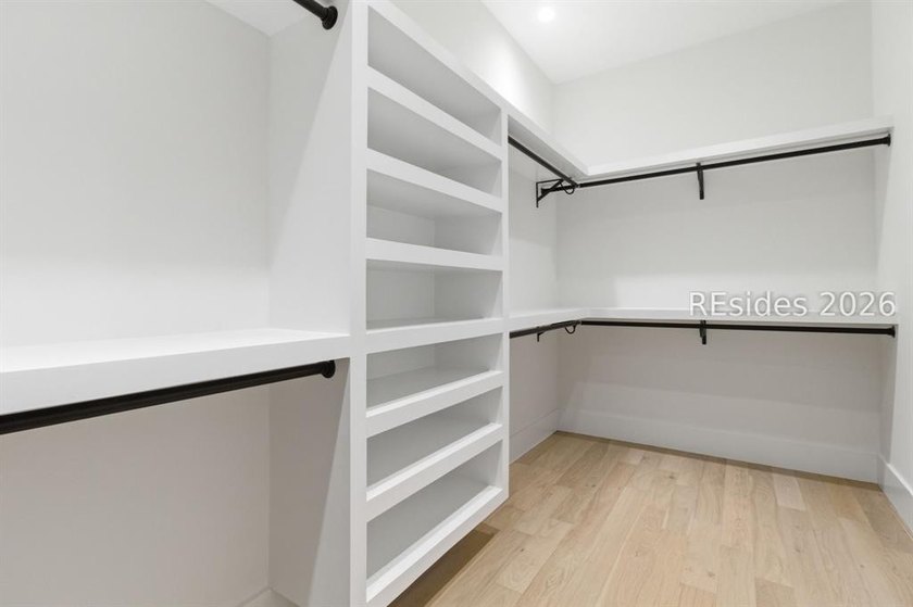 Looking for timeless luxury in a quiet, serene neighborhood that - photo 48