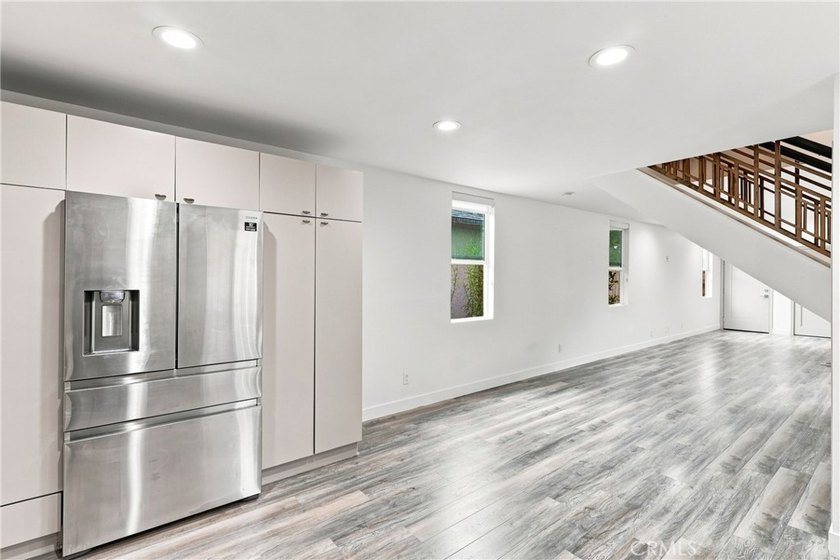 Welcome to 243 E. Home Street, a beautifully maintained - photo 16
