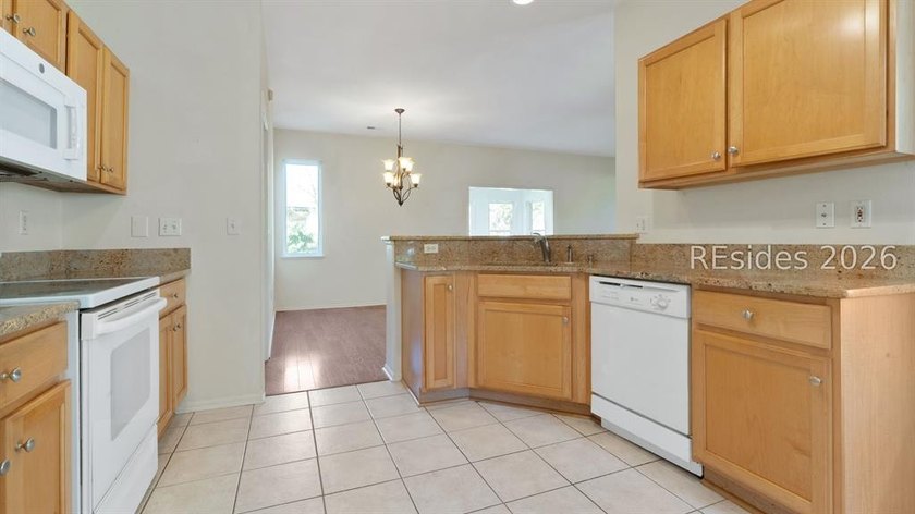 Lowest priced Jamestown/Savannah in Sun City by a significant - photo 25