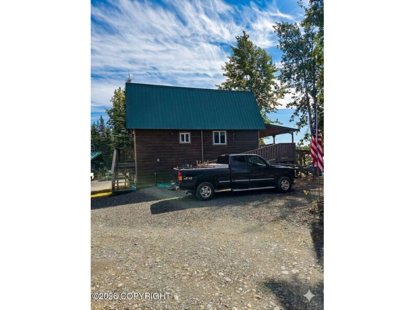 Experience the ultimate Kenai River summer at Poacher's Cove - photo 8