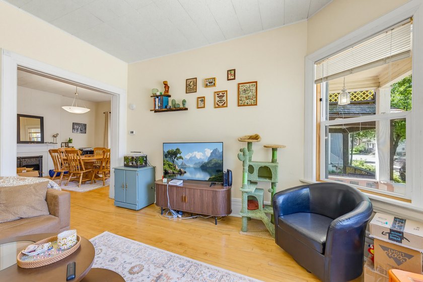 This historic Ann Kotas home was designed and built by the - photo 6