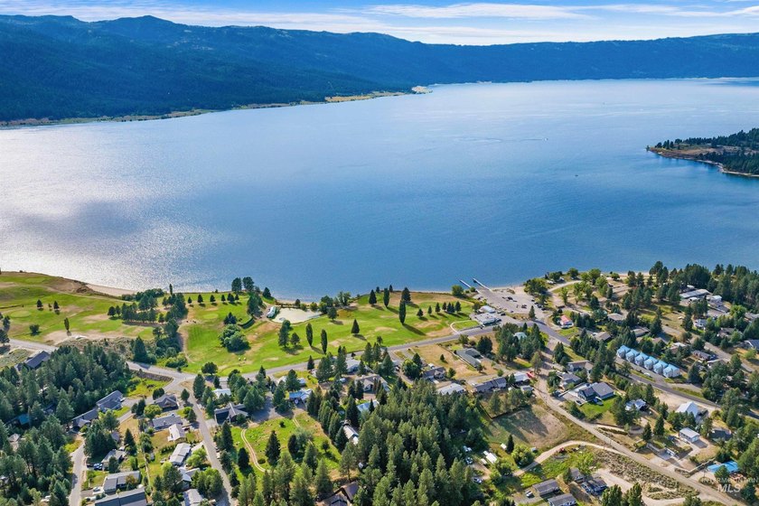 Just one block from shimmering Lake Cascade and the Cascade Golf - photo 11
