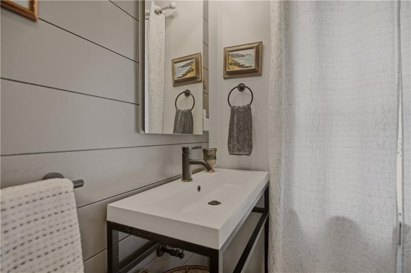 Set on a beautifully landscaped .14-acre lot, this 2-bedroom - photo 20