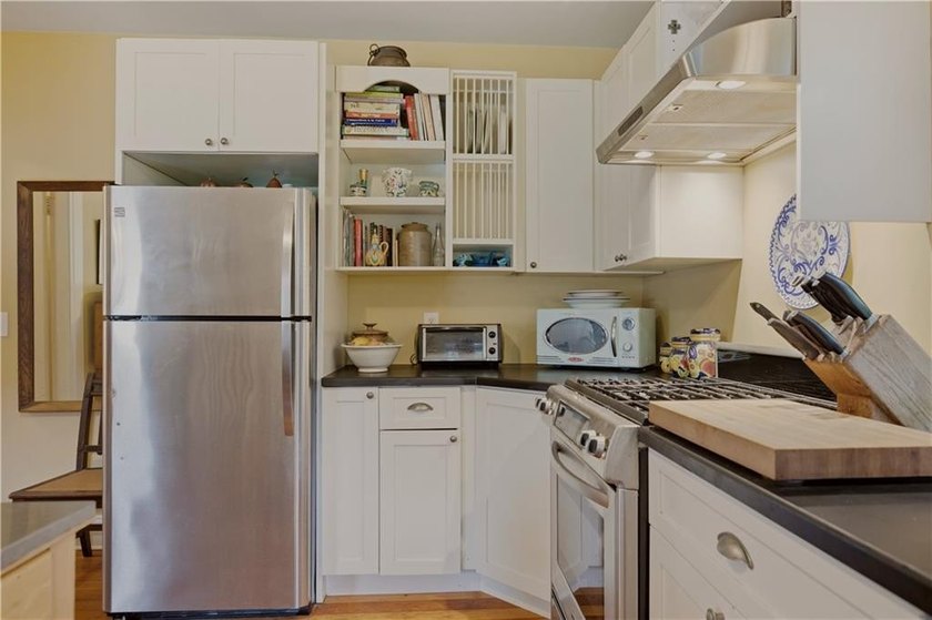 Set on a beautifully landscaped .14-acre lot, this 2-bedroom - photo 29
