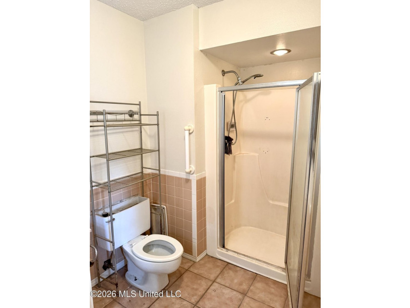 AS-IS Investment Opportunity in Ocean Springs! Unlock the - photo 13